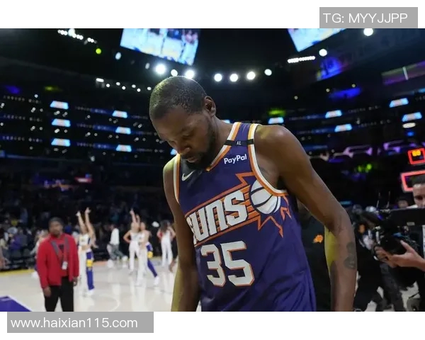 火箭十五场比赛连输胜率不足五成球队，雷霆暗乐：首轮签越来越稳